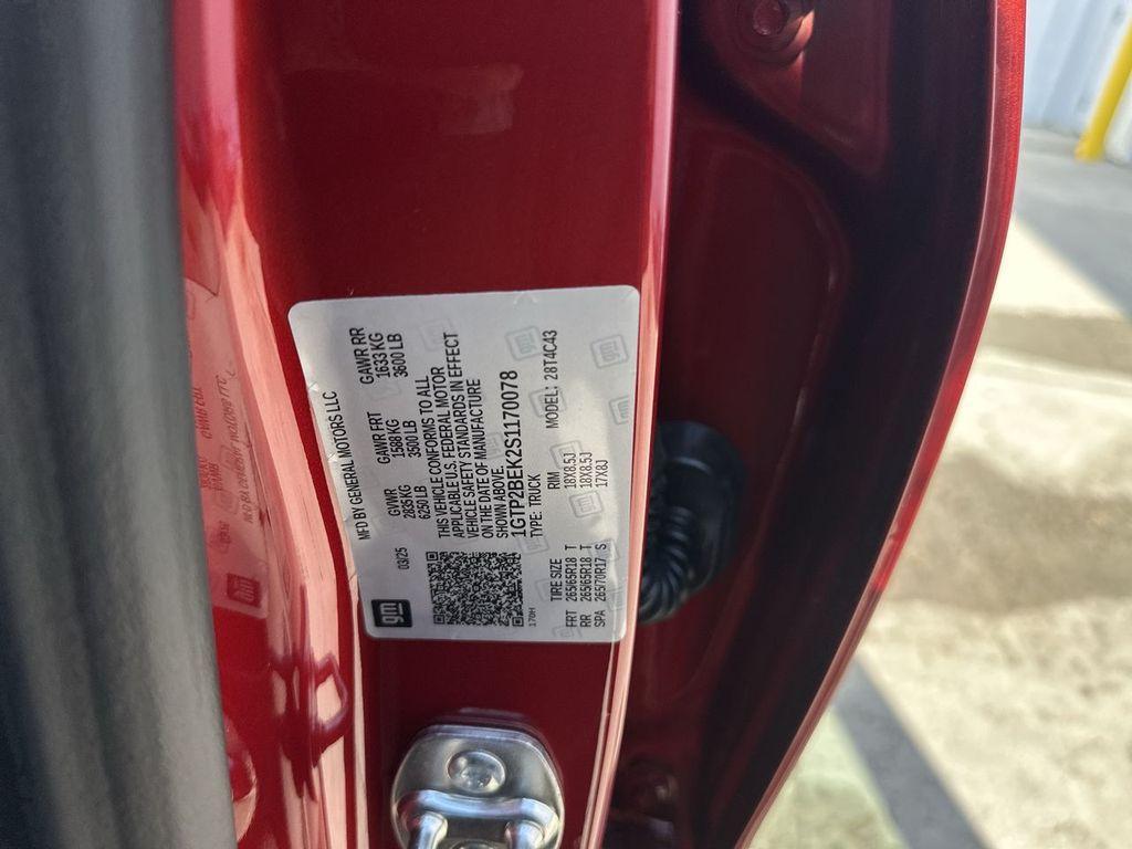 new 2025 GMC Canyon car, priced at $46,250