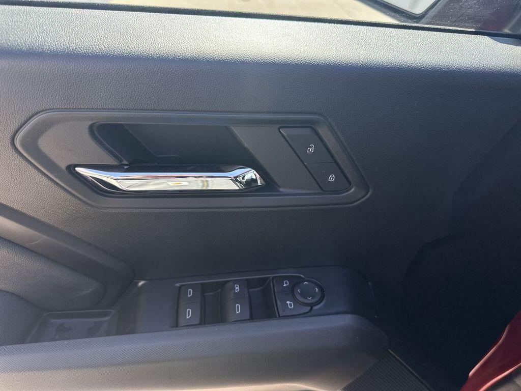 new 2025 GMC Canyon car, priced at $46,250