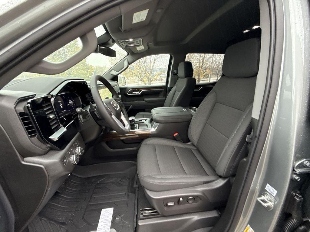 new 2026 GMC Sierra 1500 car, priced at $65,000