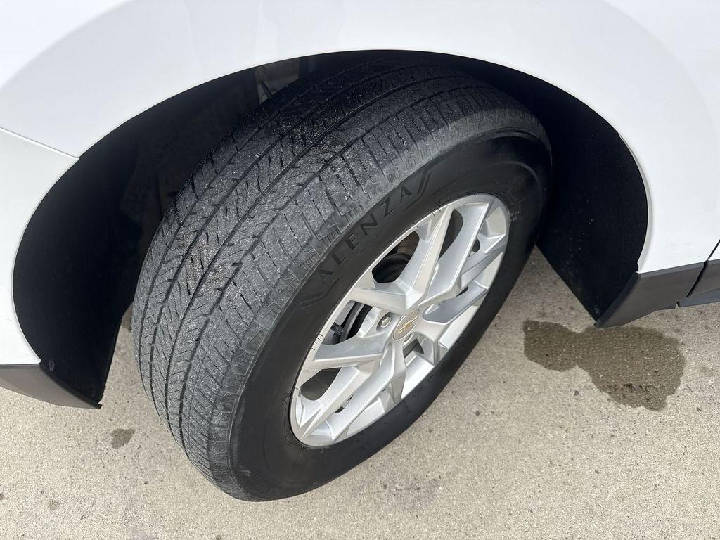 used 2024 Chevrolet Equinox car, priced at $24,095