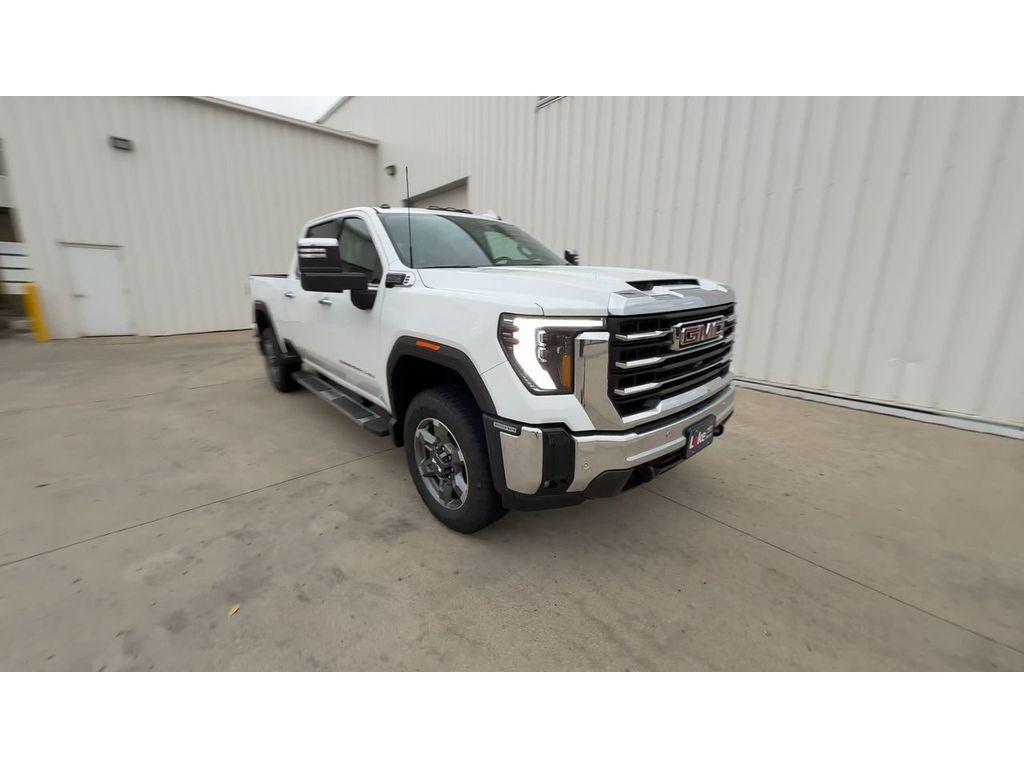 new 2026 GMC Sierra 2500 car, priced at $73,705