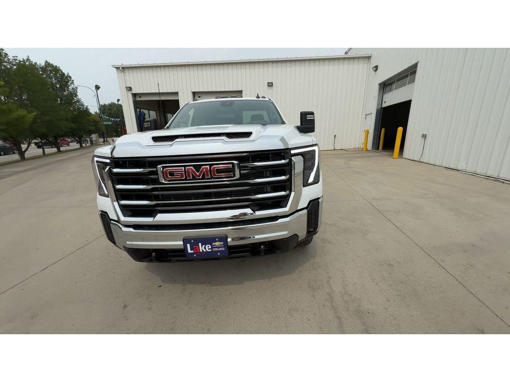 new 2025 GMC Sierra 2500 car, priced at $58,250