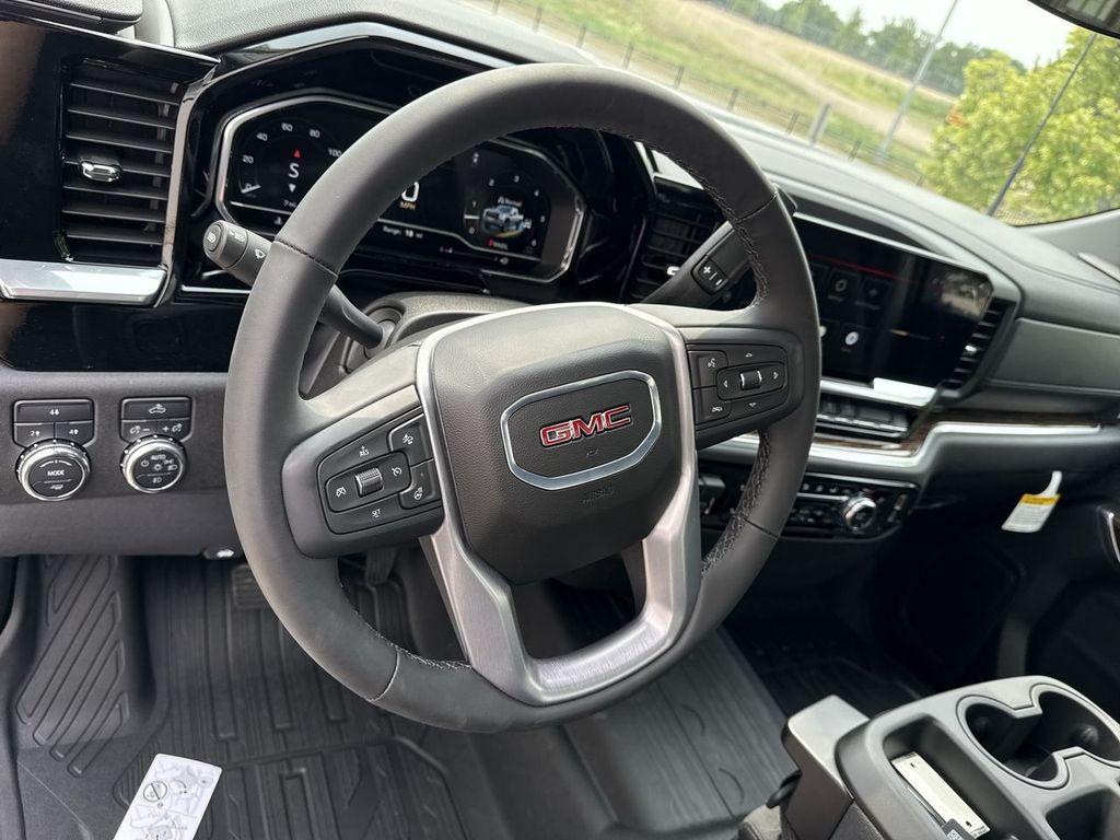 new 2025 GMC Sierra 2500 car, priced at $58,250