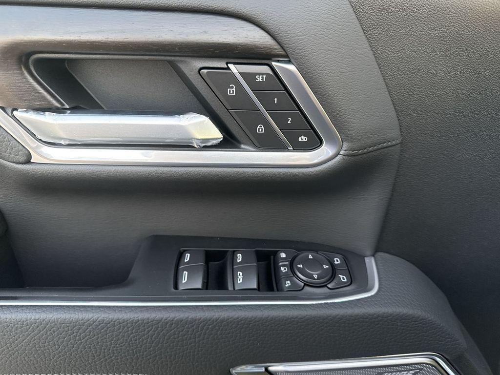 new 2026 GMC Sierra 2500 car, priced at $91,700