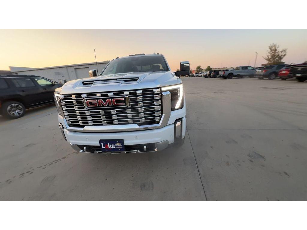 new 2026 GMC Sierra 2500 car, priced at $91,700