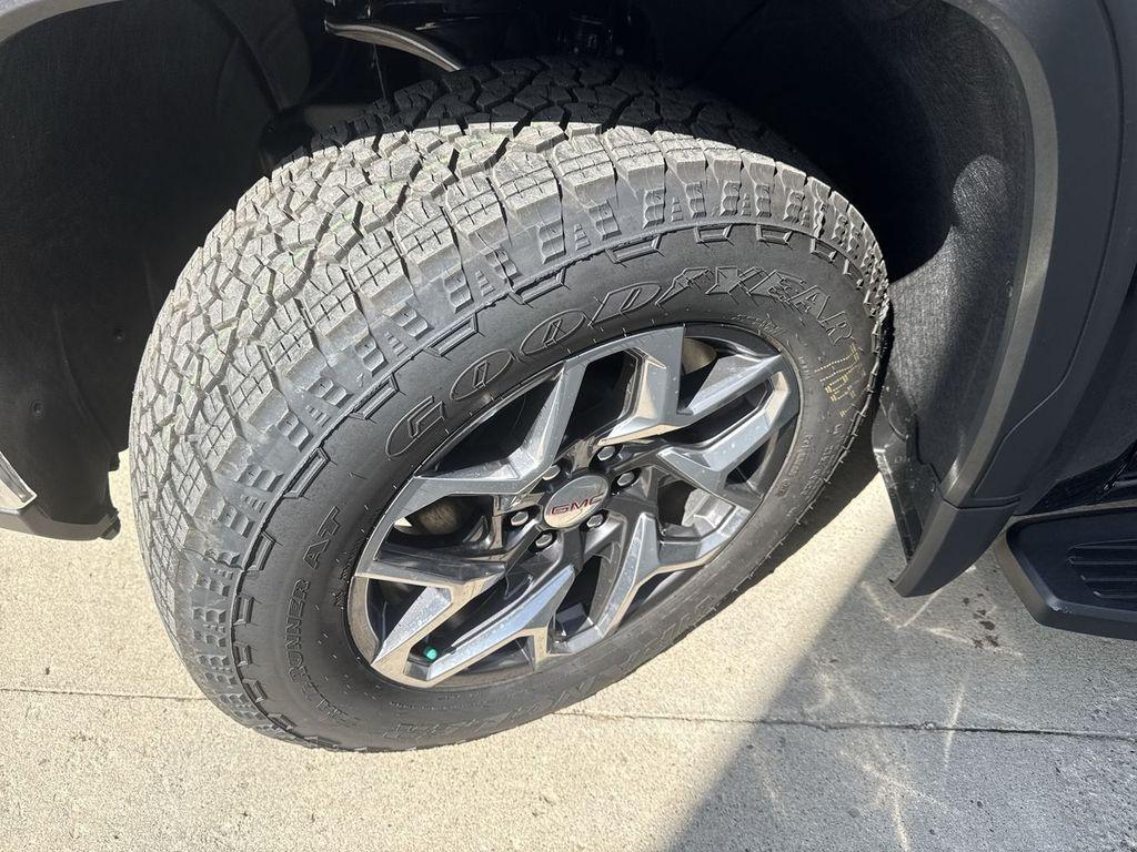 new 2026 GMC Sierra 1500 car, priced at $67,310