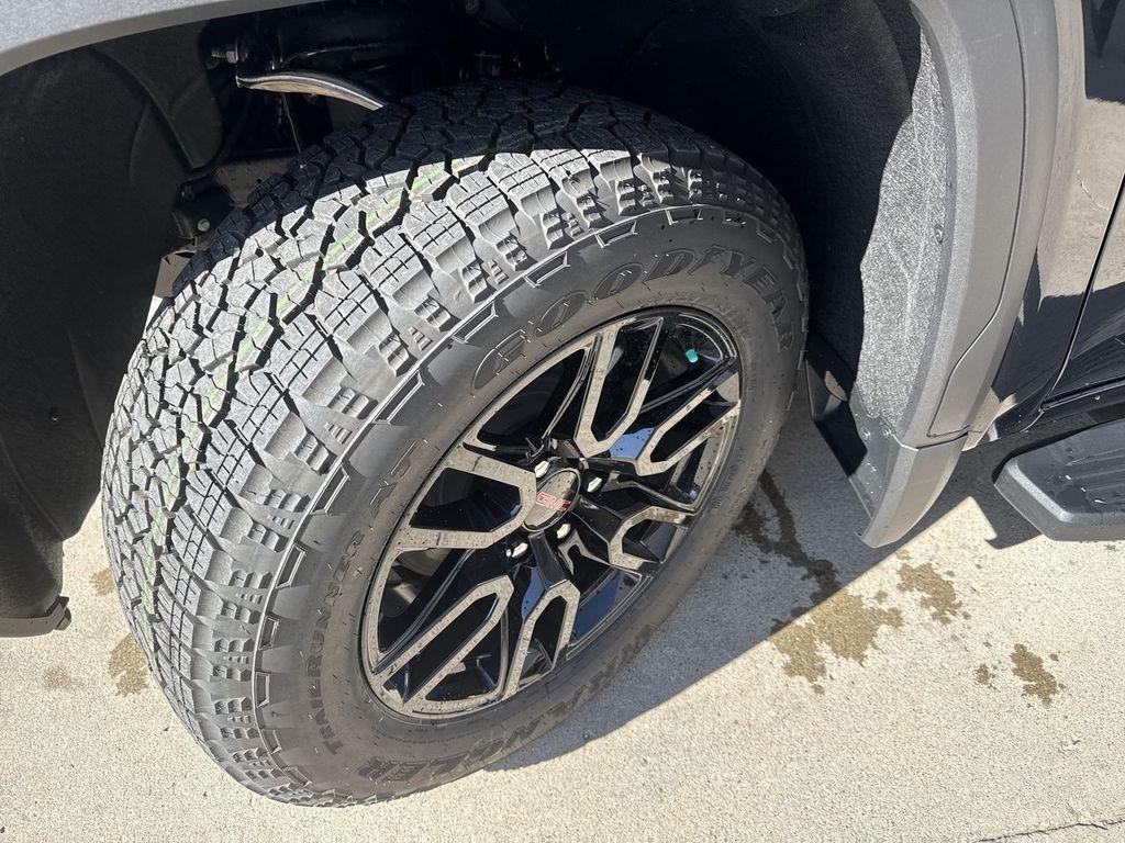 new 2026 GMC Sierra 1500 car, priced at $67,200