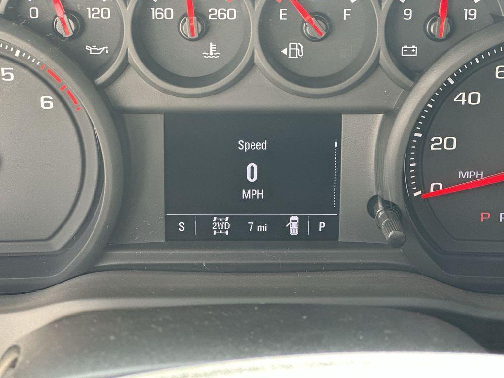 new 2025 GMC Sierra 2500 car, priced at $53,000