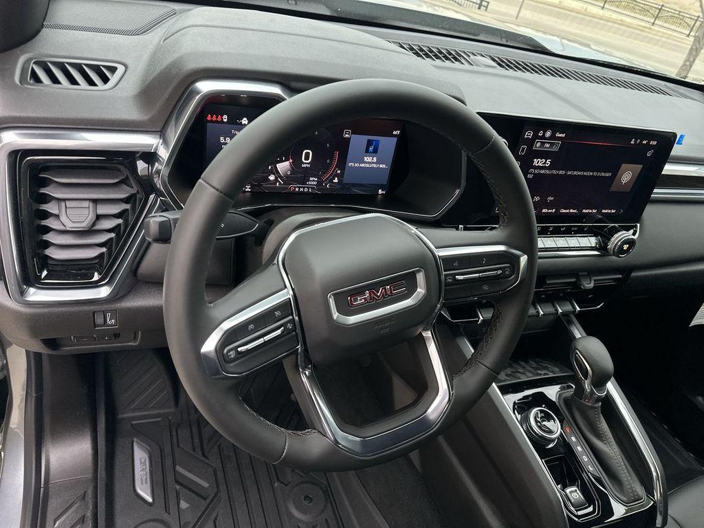 new 2025 GMC Canyon car, priced at $45,970