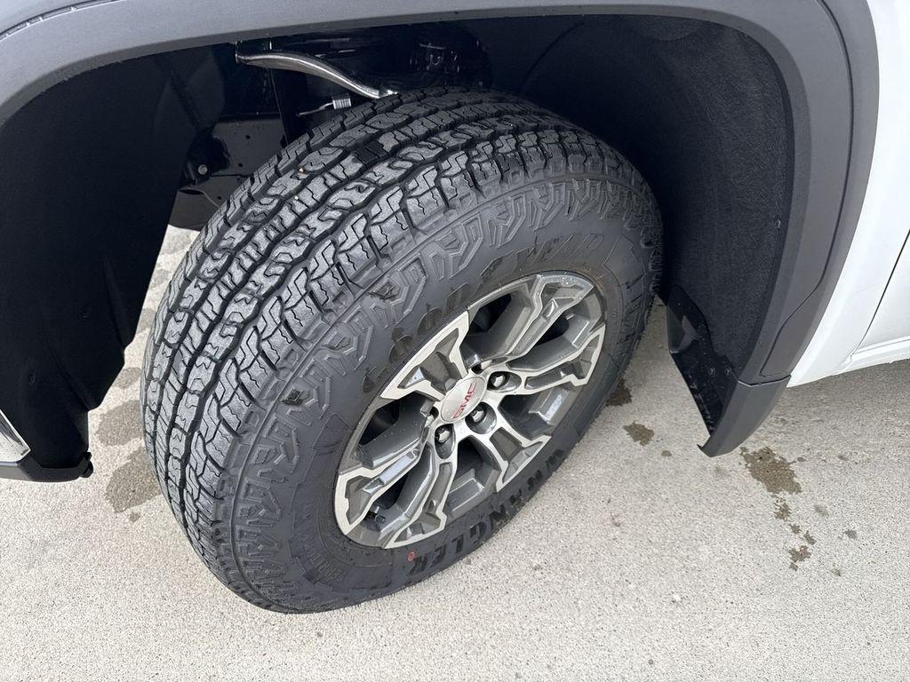 new 2026 GMC Sierra 1500 car, priced at $60,995