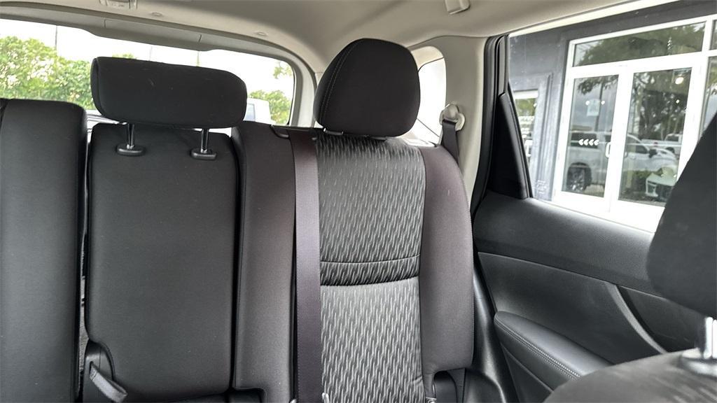 used 2020 Nissan Rogue car, priced at $13,917