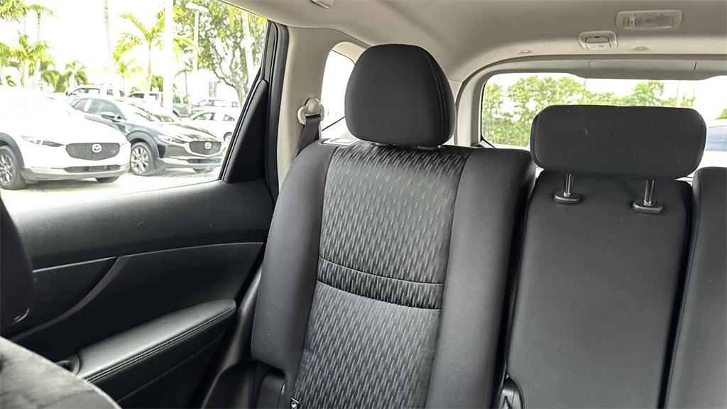 used 2020 Nissan Rogue car, priced at $13,917