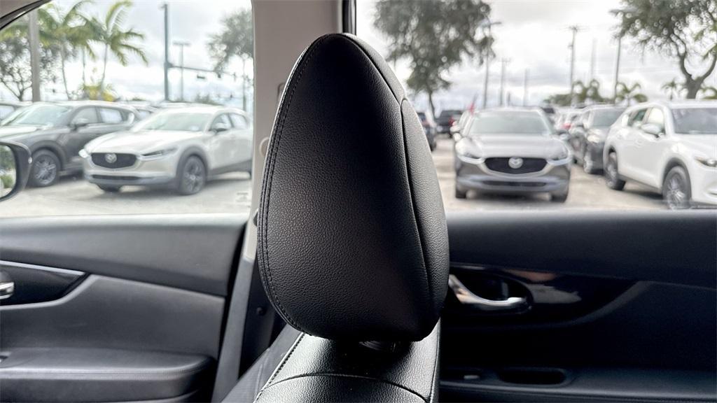 used 2018 Nissan Rogue car, priced at $12,765