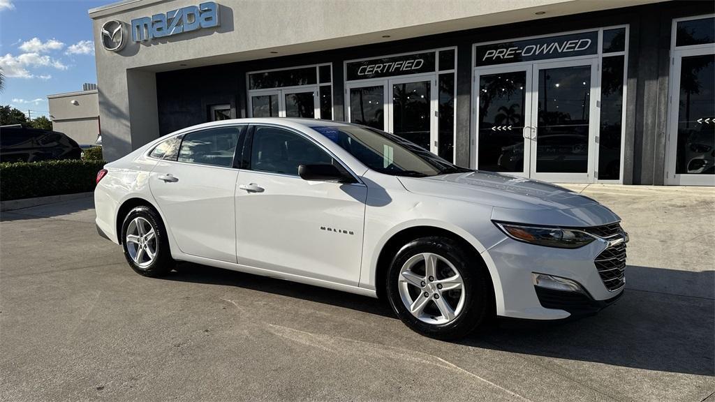 used 2019 Chevrolet Malibu car, priced at $10,897
