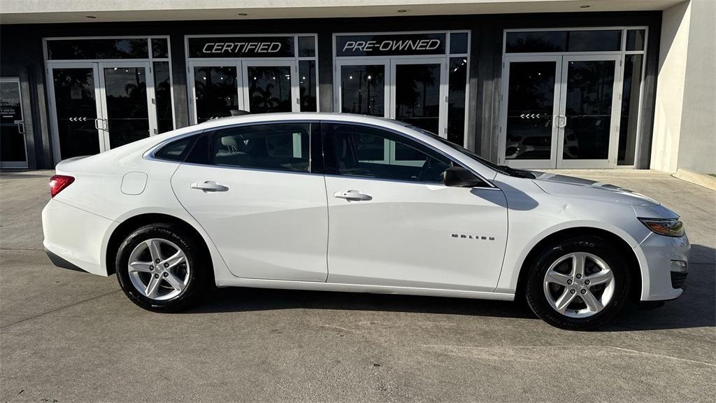 used 2019 Chevrolet Malibu car, priced at $10,897