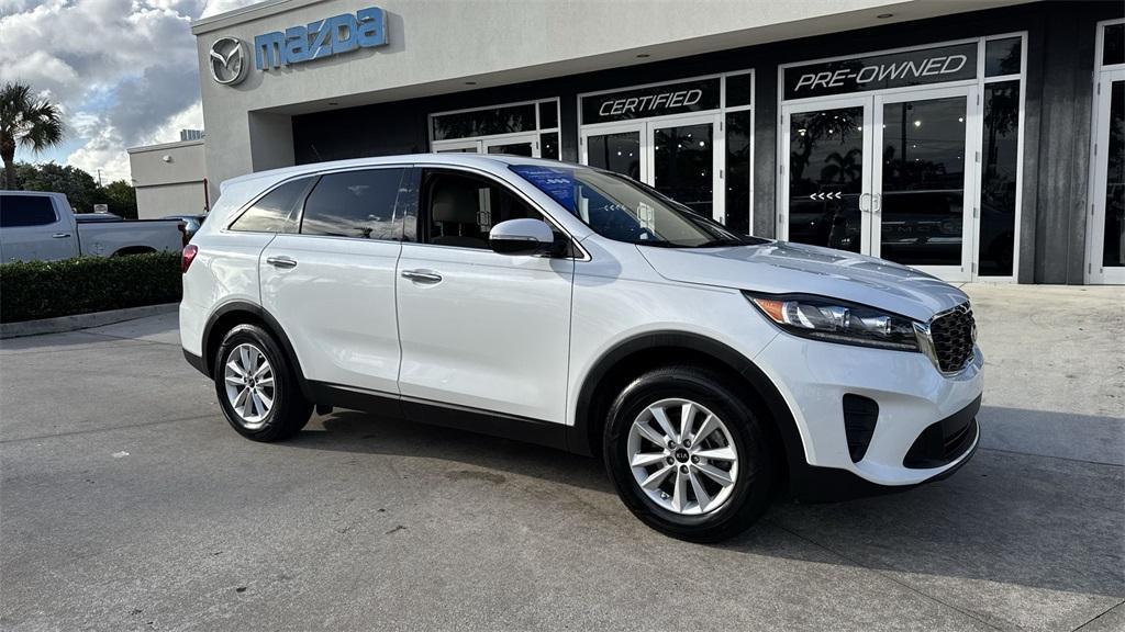 used 2019 Kia Sorento car, priced at $11,299