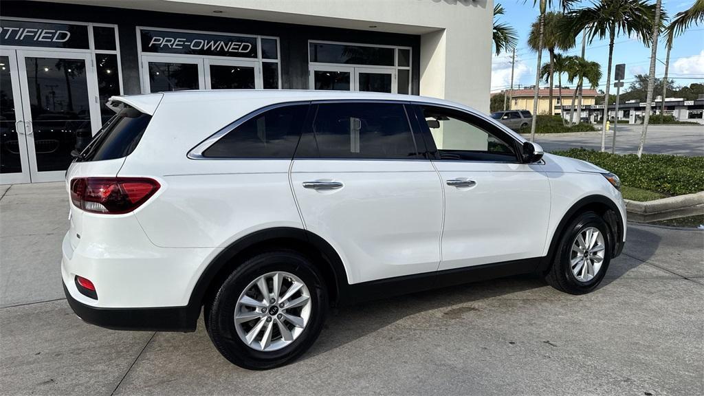 used 2019 Kia Sorento car, priced at $11,299