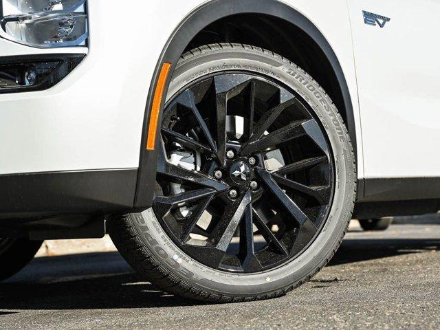 new 2025 Mitsubishi Outlander PHEV car, priced at $43,997