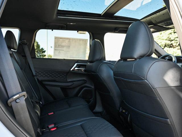 new 2025 Mitsubishi Outlander PHEV car, priced at $43,997