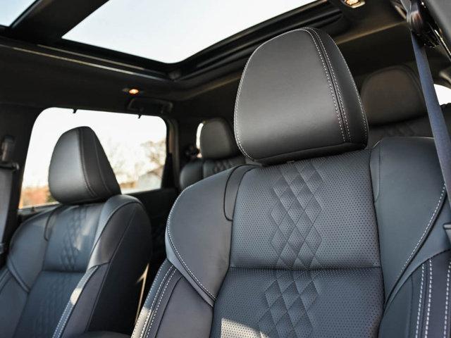 new 2025 Mitsubishi Outlander PHEV car, priced at $43,997