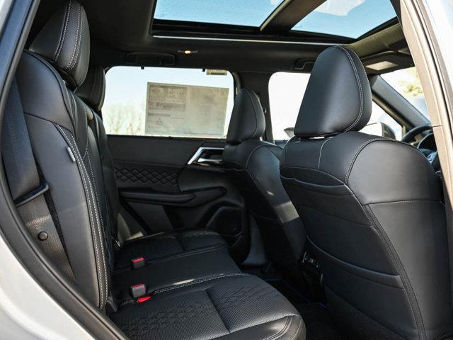 new 2025 Mitsubishi Outlander PHEV car, priced at $43,997