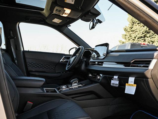 new 2025 Mitsubishi Outlander PHEV car, priced at $43,997