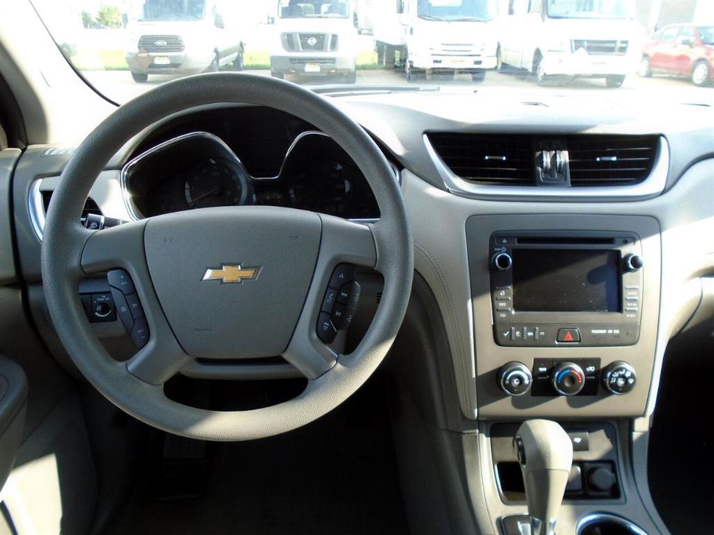 used 2016 Chevrolet Traverse car, priced at $9,995