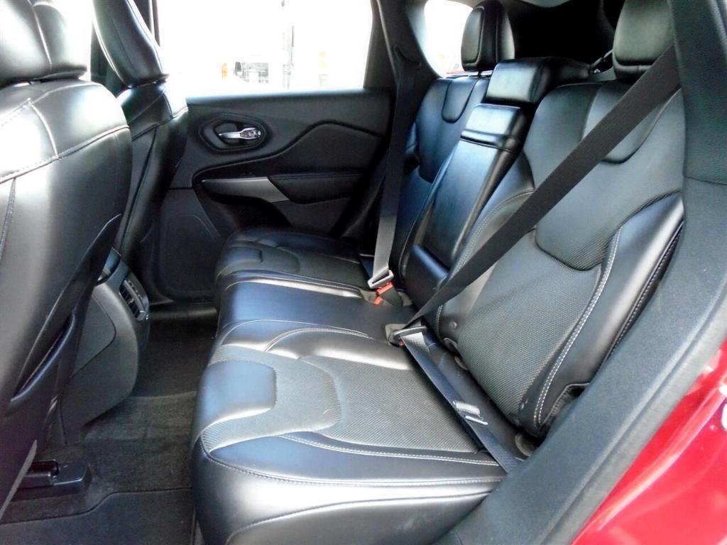 used 2019 Jeep Cherokee car, priced at $16,995