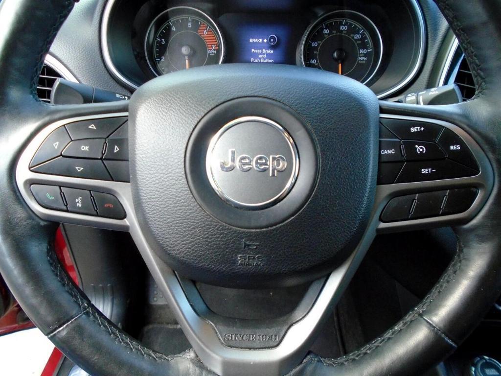 used 2019 Jeep Cherokee car, priced at $16,995