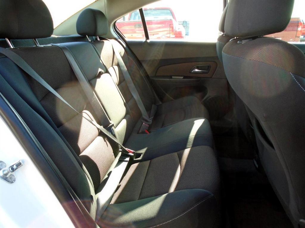 used 2015 Chevrolet Cruze car, priced at $9,995