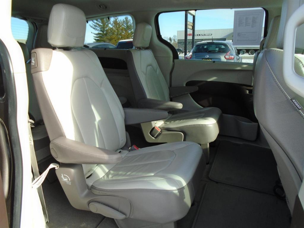 used 2017 Chrysler Pacifica car, priced at $12,995