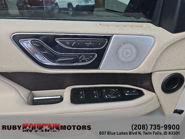 used 2019 Lincoln Navigator L car, priced at $29,999