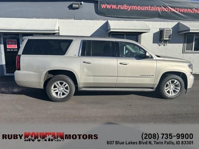 used 2016 Chevrolet Suburban car, priced at $30,900