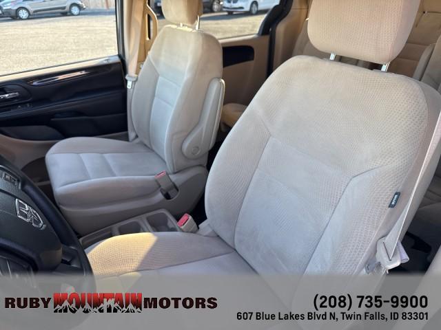 used 2016 Dodge Grand Caravan car