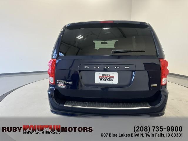 used 2016 Dodge Grand Caravan car