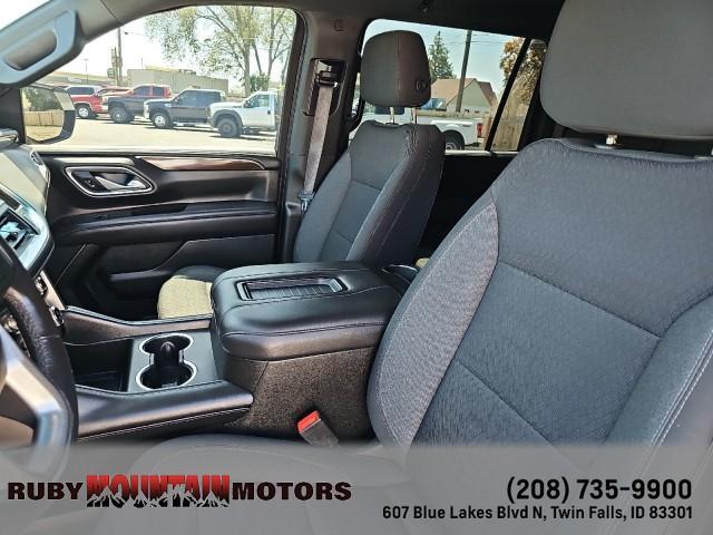 used 2022 GMC Yukon XL car, priced at $39,499