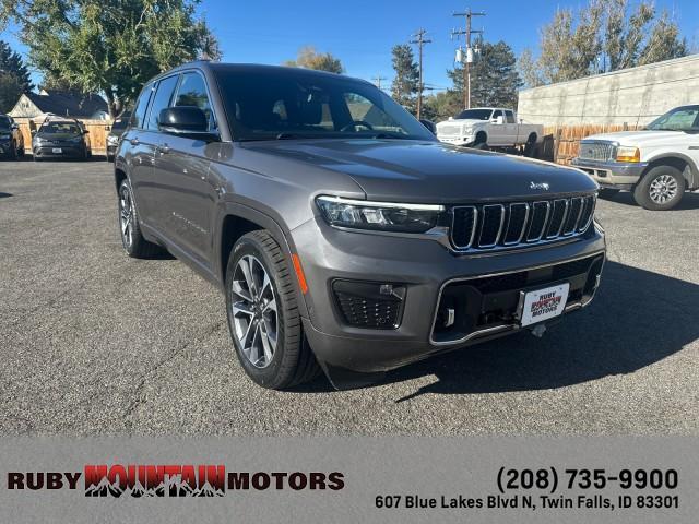 used 2022 Jeep Grand Cherokee car, priced at $38,999