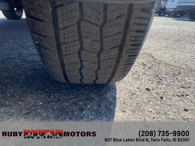 used 2005 Toyota Tundra car, priced at $13,999
