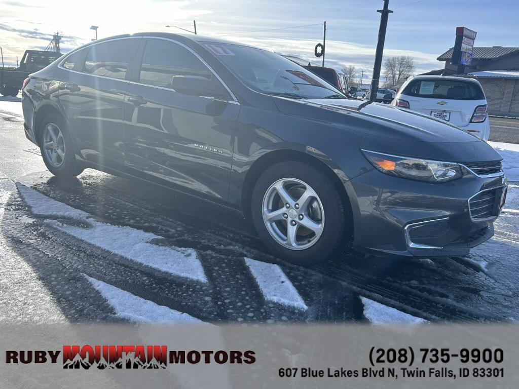 used 2017 Chevrolet Malibu car, priced at $12,994