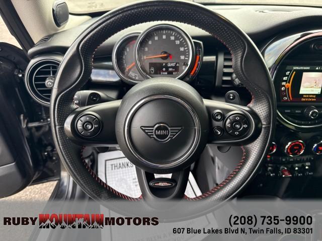 used 2021 MINI Hardtop car, priced at $22,699