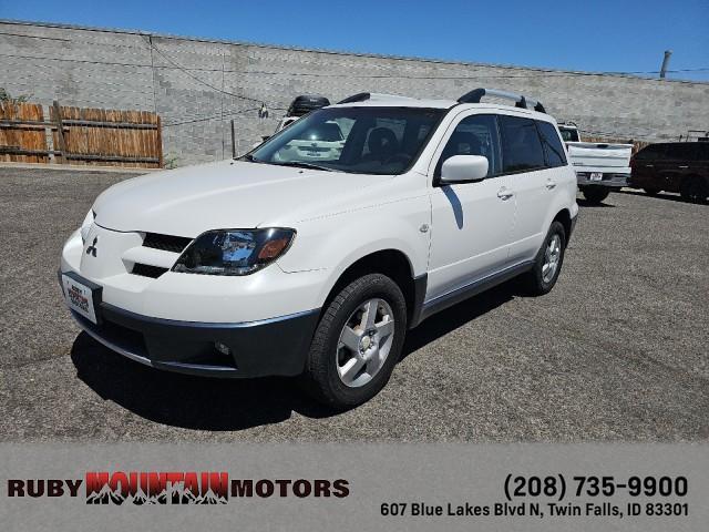 used 2003 Mitsubishi Outlander car, priced at $9,999