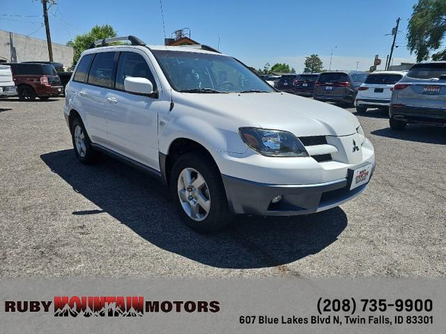 used 2003 Mitsubishi Outlander car, priced at $9,999