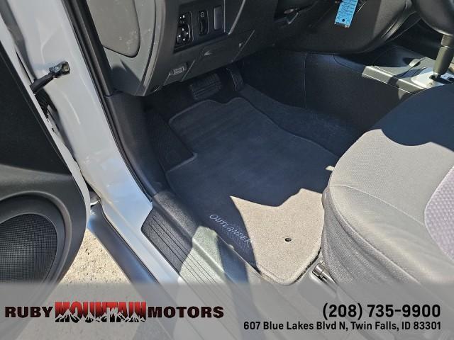 used 2003 Mitsubishi Outlander car, priced at $9,999