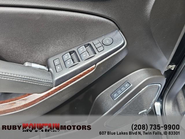 used 2020 GMC Yukon car, priced at $29,499