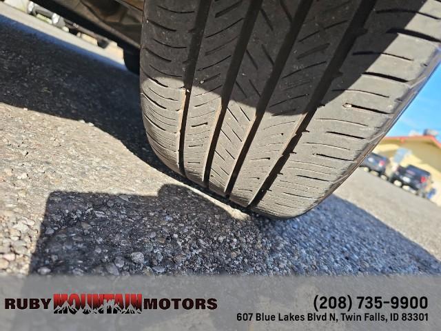 used 2023 Toyota Highlander car, priced at $35,999