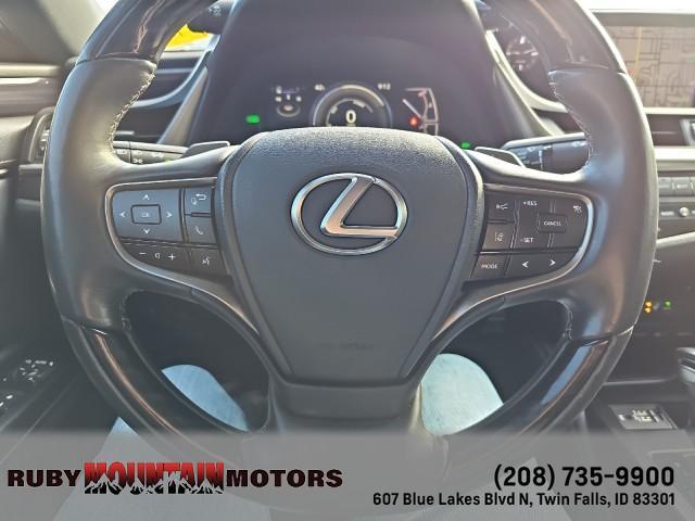 used 2020 Lexus ES 300h car, priced at $30,499