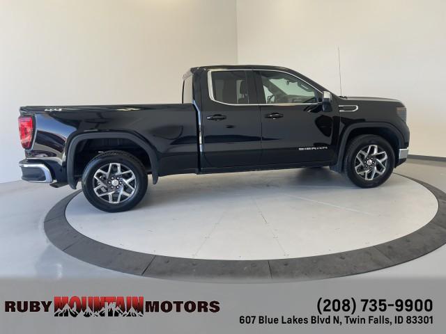 used 2023 GMC Sierra 1500 car, priced at $38,999