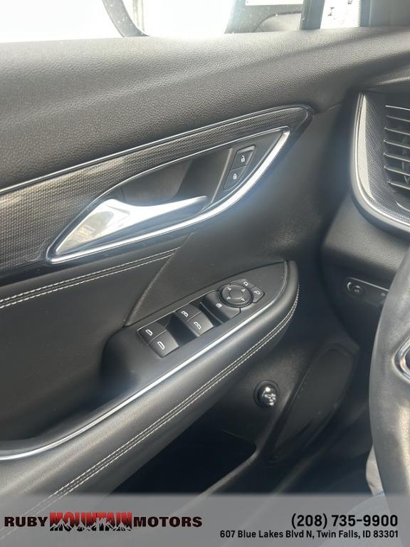used 2023 Buick Envision car, priced at $25,499