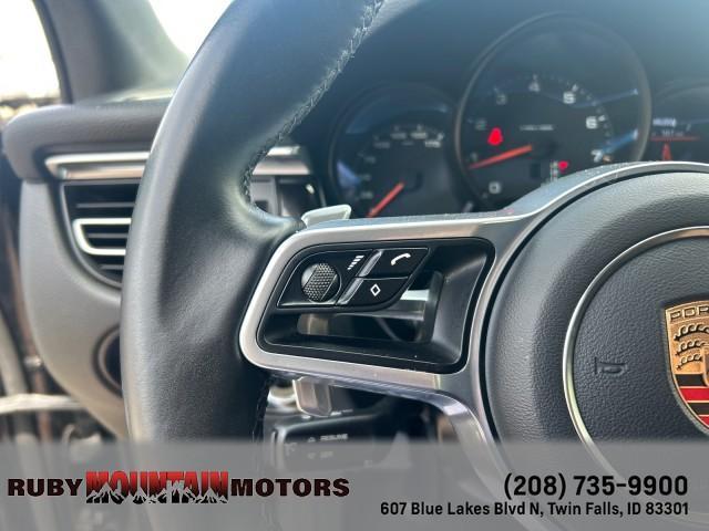 used 2020 Porsche Macan car