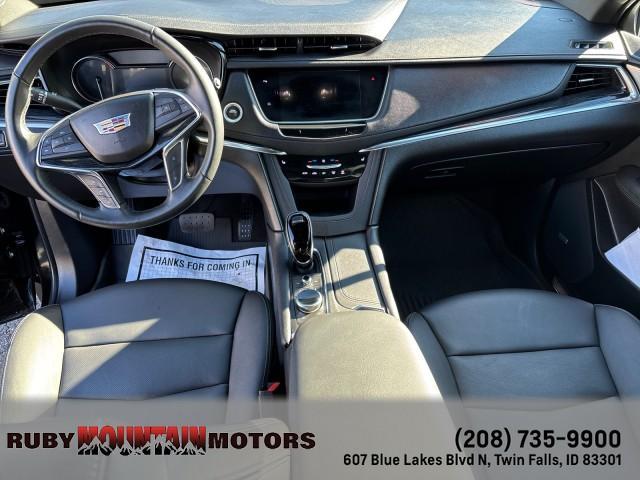 used 2023 Cadillac XT5 car, priced at $38,499